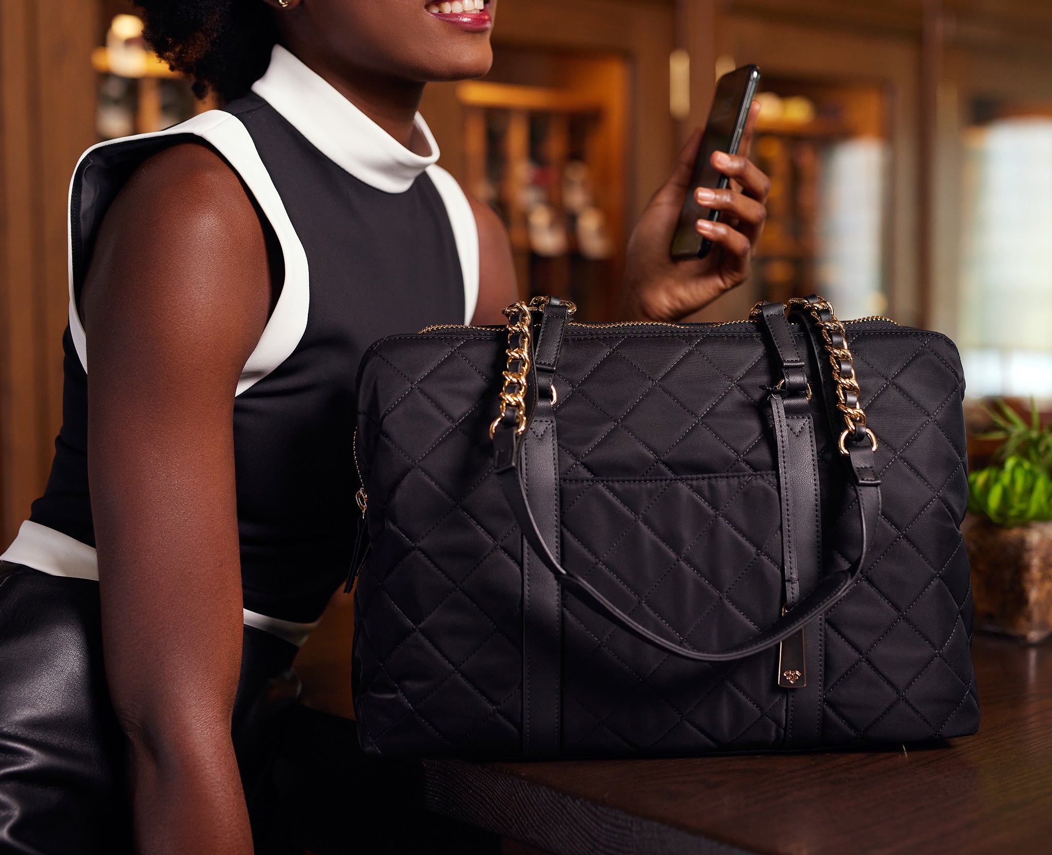 The No. 5 Classic 15” Laptop Tote